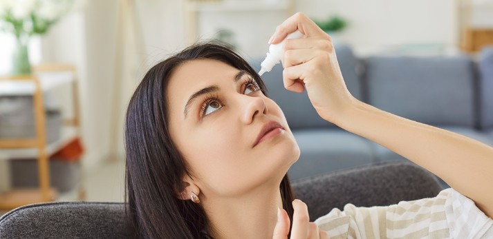 Area kerja ergonomis dengan pencahayaan optimal